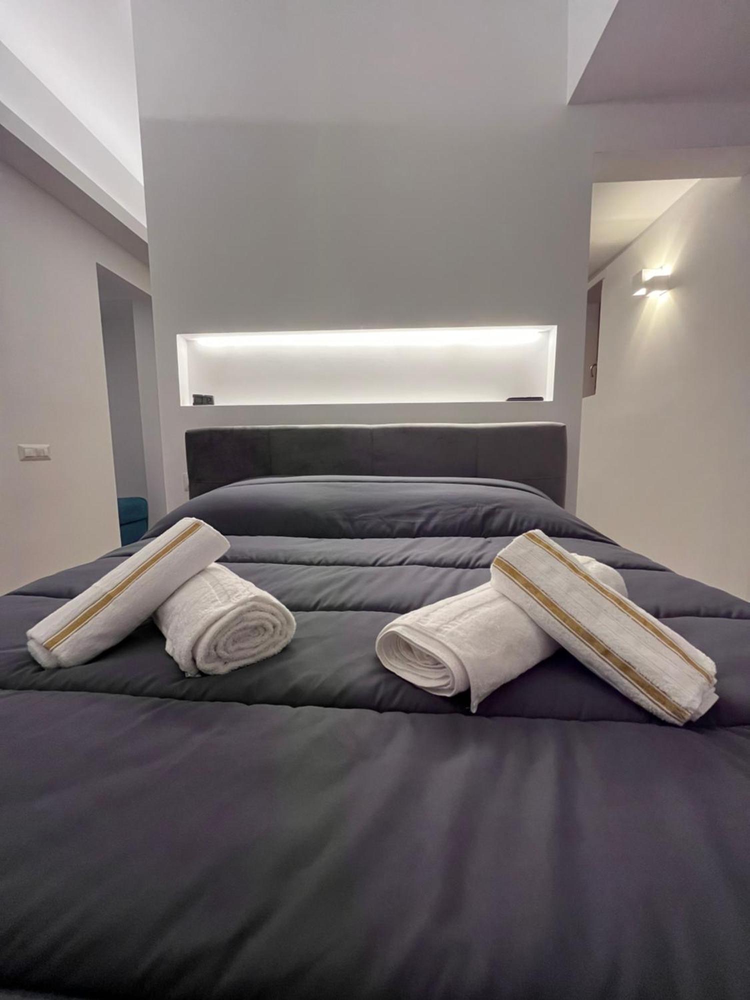 רומא Savoia House, Modern Apartment Near Villa Borghese מראה חיצוני תמונה