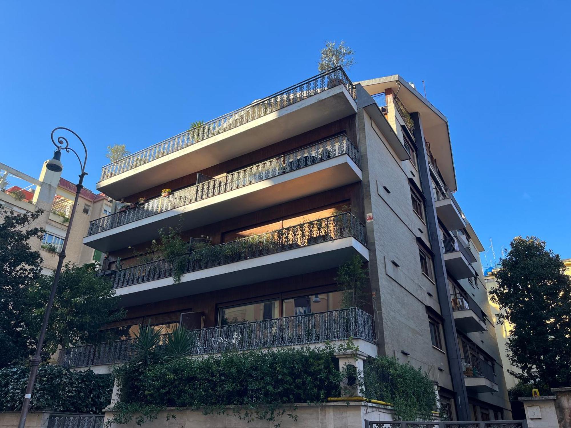רומא Savoia House, Modern Apartment Near Villa Borghese מראה חיצוני תמונה